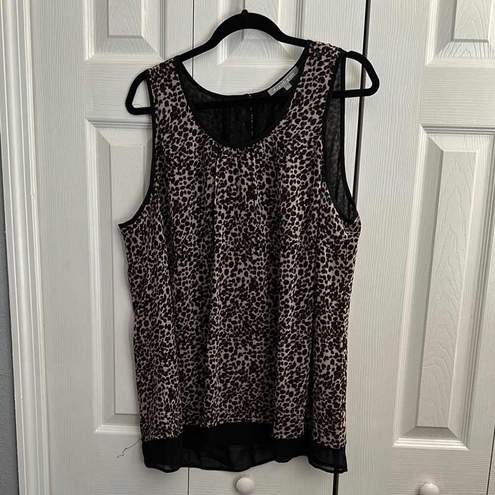 Leopard Print Sleeveless Top